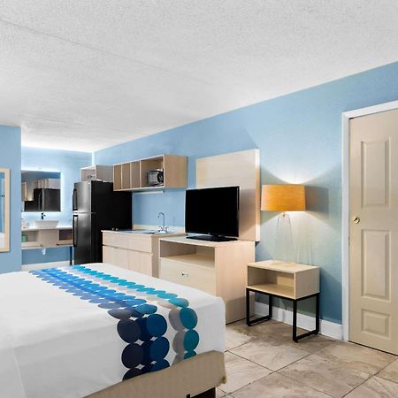 Suburban Studios By Choice Hotels - Award Winning - New 2024 - Walk To Eateries & Grocery - Ultra Sparkling - Garden Rooms - Designer Lighting & Right Off I-95 - Proudly An All American Managed Property Brunswick Exteriér fotografie